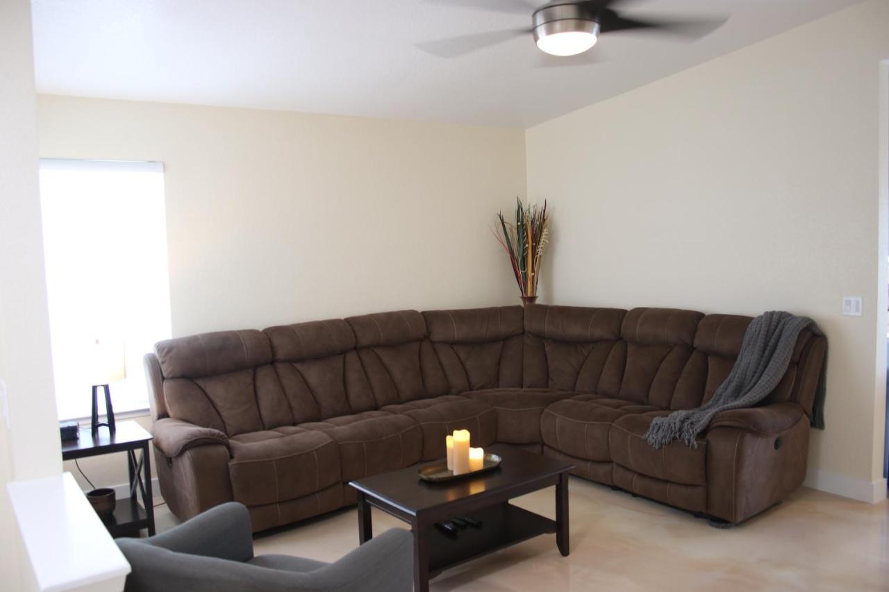 Vila Newly Remodeled Family Friendly 3B/2B House Henderson Exteriér fotografie